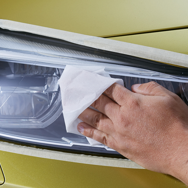 Szilveszter; Aut&oacute;&aacute;pol&aacute;s; F&eacute;nyez&eacute;s; T&uuml;zij&aacute;t&eacute;k, &Uacute;j&eacute;vi gondoskod&aacute;s