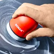 aut&oacute;mos&aacute;s; aut&oacute;&aacute;pol&aacute;s; aut&oacute;tiszt&iacute;t&aacute;s, Aut&oacute;mos&aacute;s