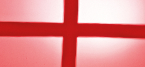 aut&oacute;mos&aacute;s; aut&oacute;&aacute;pol&aacute;s; aut&oacute;tiszt&iacute;t&aacute;s, &Uacute;jonnan Pol&iacute;rozott Lakkoz&aacute;s